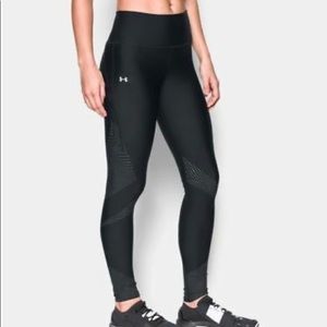 Underarmour reflective running tight size small
